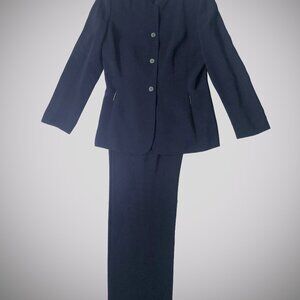 Tahari Navy Blue 2 Piece Fully Lined Pantsuit size 10